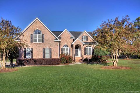 736 Creekbridge Drive