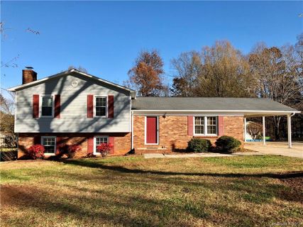 109 Little Forest Lane