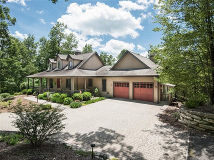 207 Firefly Lane