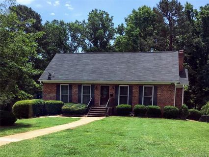 3025 Courtland Drive 38