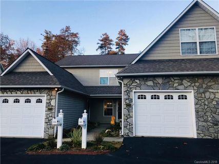 201 Waters Edge Drive sold home in Waters Edge Condos, Weaverville, NC