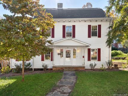 25 Montview Drive