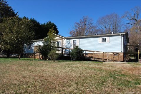 193 Little Farm Road sold home in Cedar Ridge, Statesville, NC