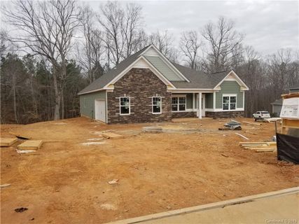 125 Bell Chase Lane sold home in Autumn Brook, Statesville, NC