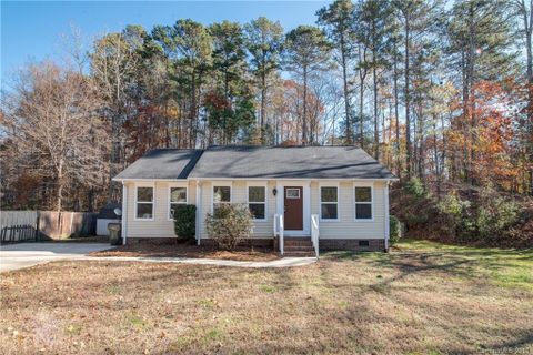 517 Se Majestic Court