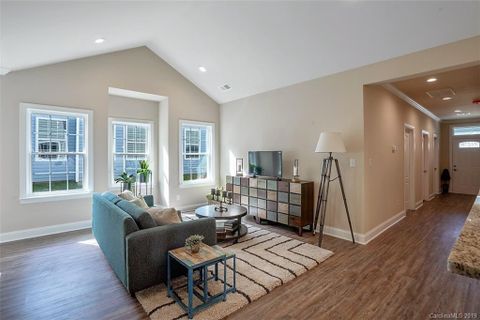 5828 Bradford Lake Lane