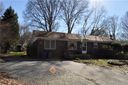 1300 Stallings Road sold home in Matthews, SC
