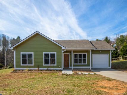 209 Breton Ridge Road sold home in Breton Ridge, Leicester, NC