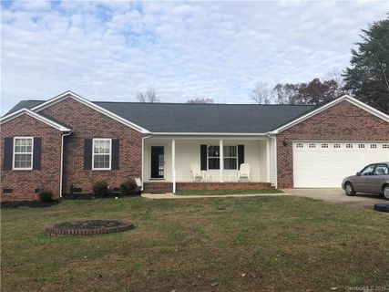 1000 Mays Court sold home in Sunset Crossing, Gastonia, NC