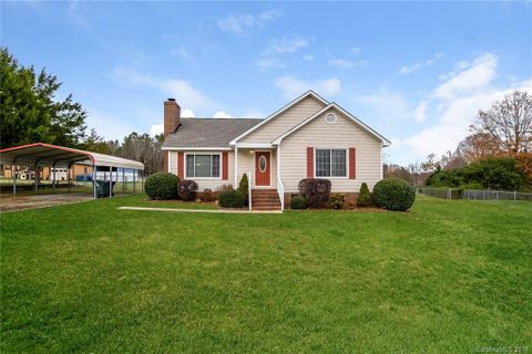 2502 Foxworth Drive