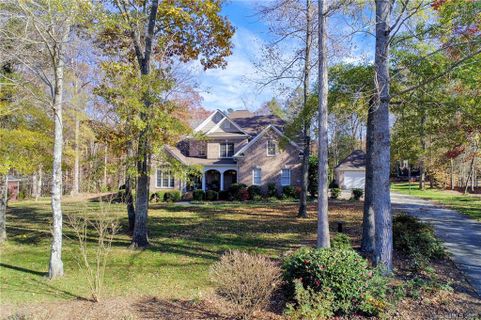 836 Savile Lane