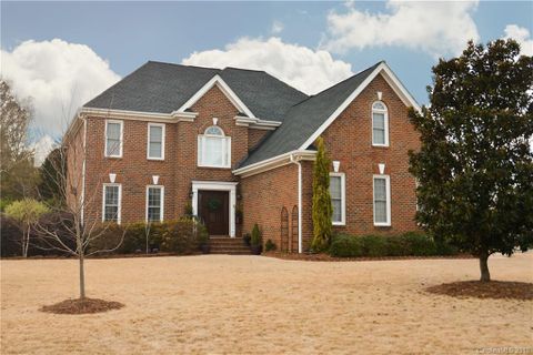 159 Lake Pointe Drive