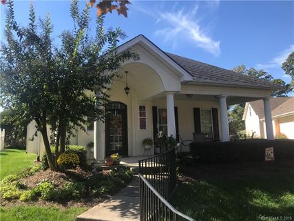 13026 Park Crescent Circle