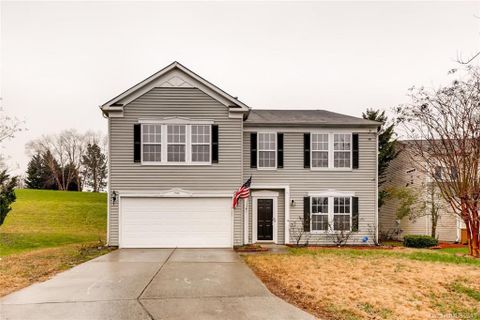 1926 Southwind Drive sold home in The Woodlands, Charlotte, NC