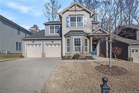 7124 Toxaway Lane