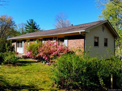 80 Botany Drive