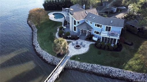 Previously sold for $980,000