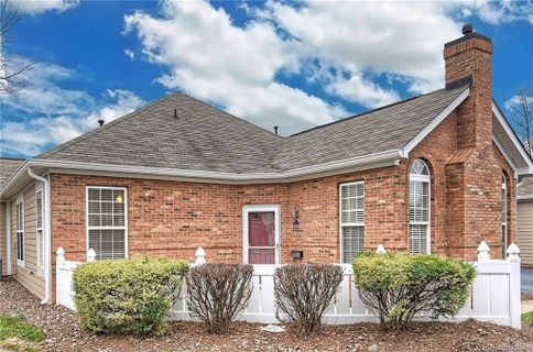 6839 Ledgestone Place