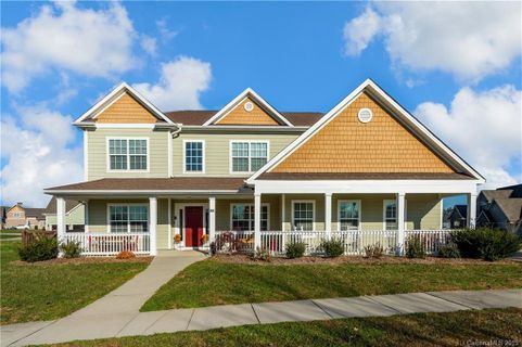 98 Birchbark Drive 75 sold home in Hollabrook Farms, Mills River, NC