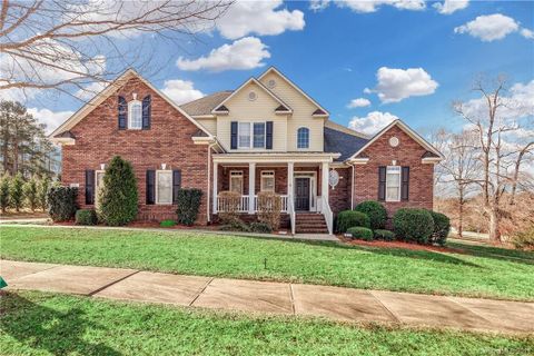 1027 Paragon Court sold home in Mayfield Meadows, Conover, NC