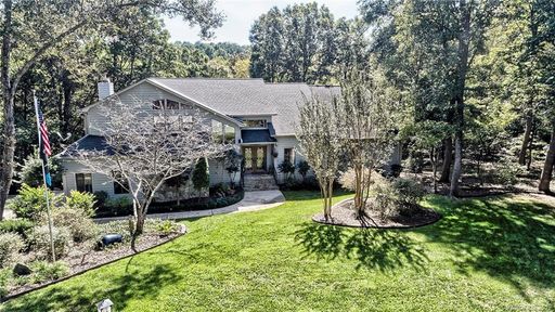 13400 Windward Cove