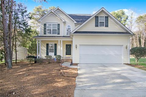 114 Hazelton Loop