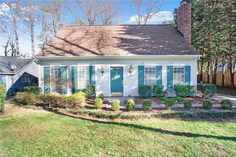 8118 Ashwood Drive