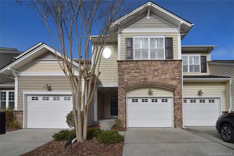 2082 Calloway Pines Drive