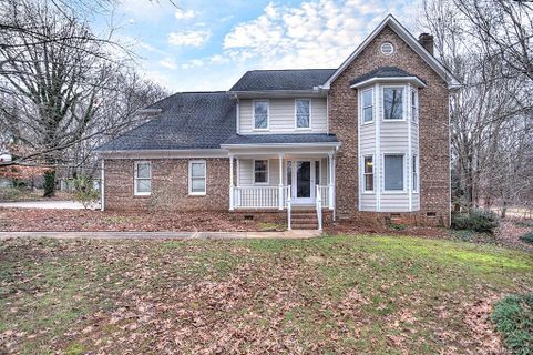 10018 Drawbridge Drive sold home in Castle Gardens, Charlotte, NC