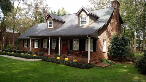 4524 Hickory Grove Road