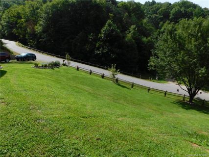 15 Bald Creek Road