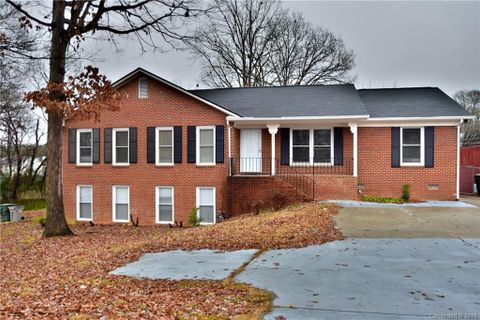 3080 Jamestown Drive sold home in Williamsburg, Gastonia, NC