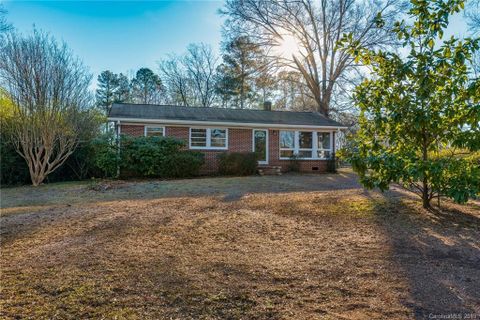 784 Springdale Road