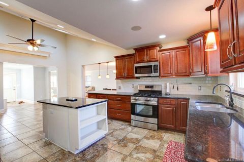 1643 Medford Drive