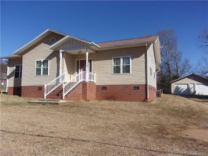 5924 Charlie Walker Road 10-15
