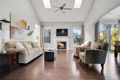 3027 Biltmore Drive