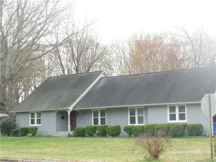 415 Hawthorne Road