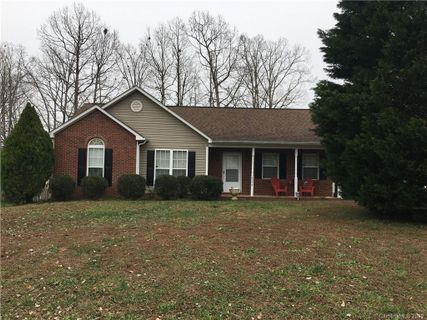 2398 Eagle Glen Court