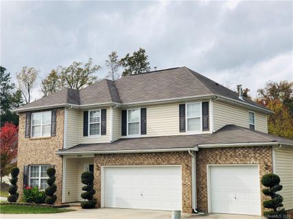 Previously sold for $294,900
