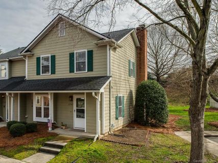 2747 Tiergarten Lane