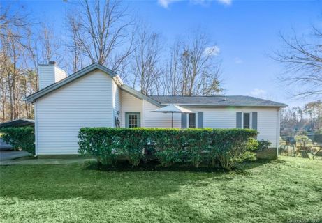 400 Settlement Drive sold home in Olde Camden Estates, Midland, NC