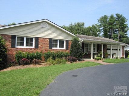 113 Maplewood Drive