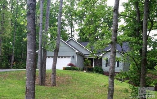 204 Oakdale Drive sold home in Oak Knolls, Morganton, NC