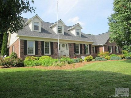 309 Willowbrook Drive