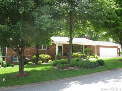 315 Inglewood Drive