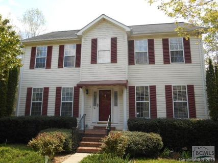 124 Clearwater Drive