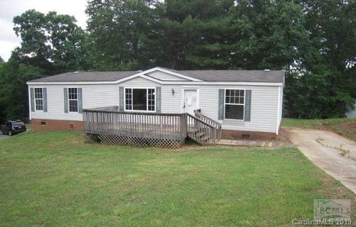3312 Grassy Meadows sold home in The Meadows, Lenoir, NC