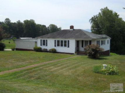1905 Jamestown Road
