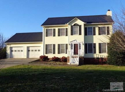 405 Willowbrook Drive