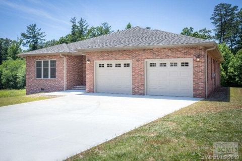 115 Beechmont Drive sold home in Beechmont, Morganton, NC